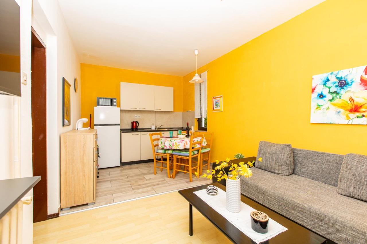 Apartman Kovac マリンスカ エクステリア 写真